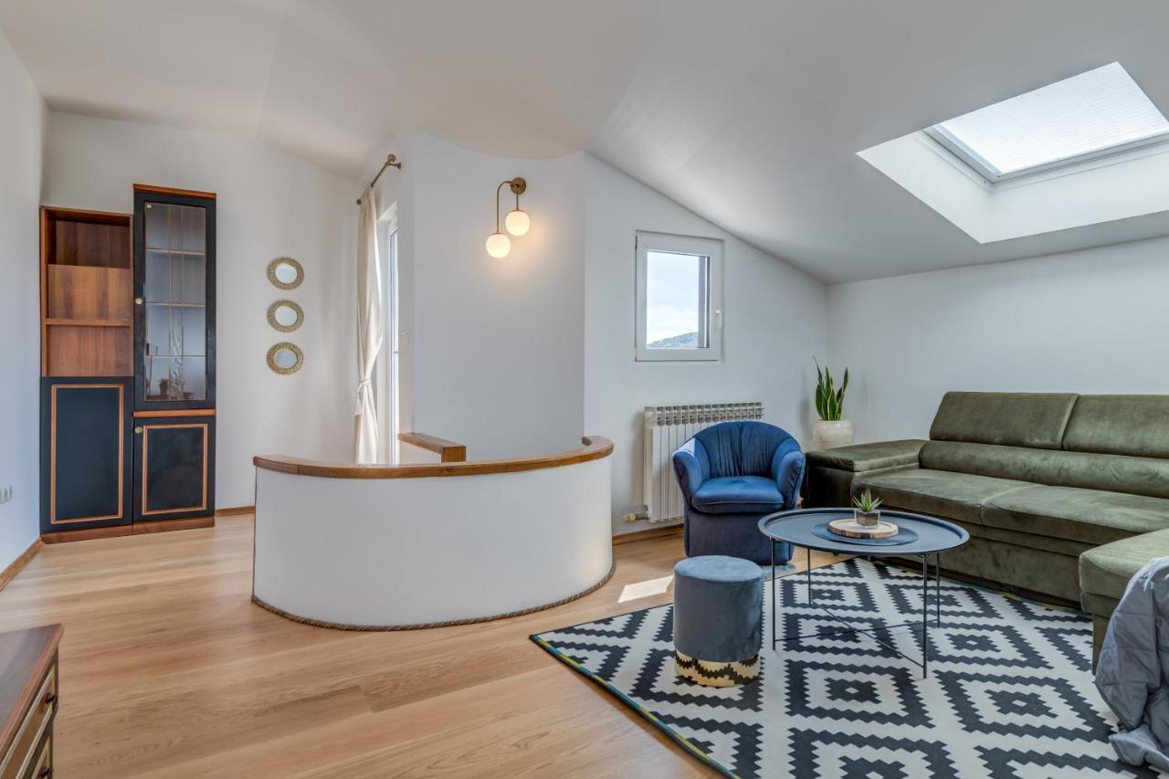 Apartman Opera Split Luaran gambar