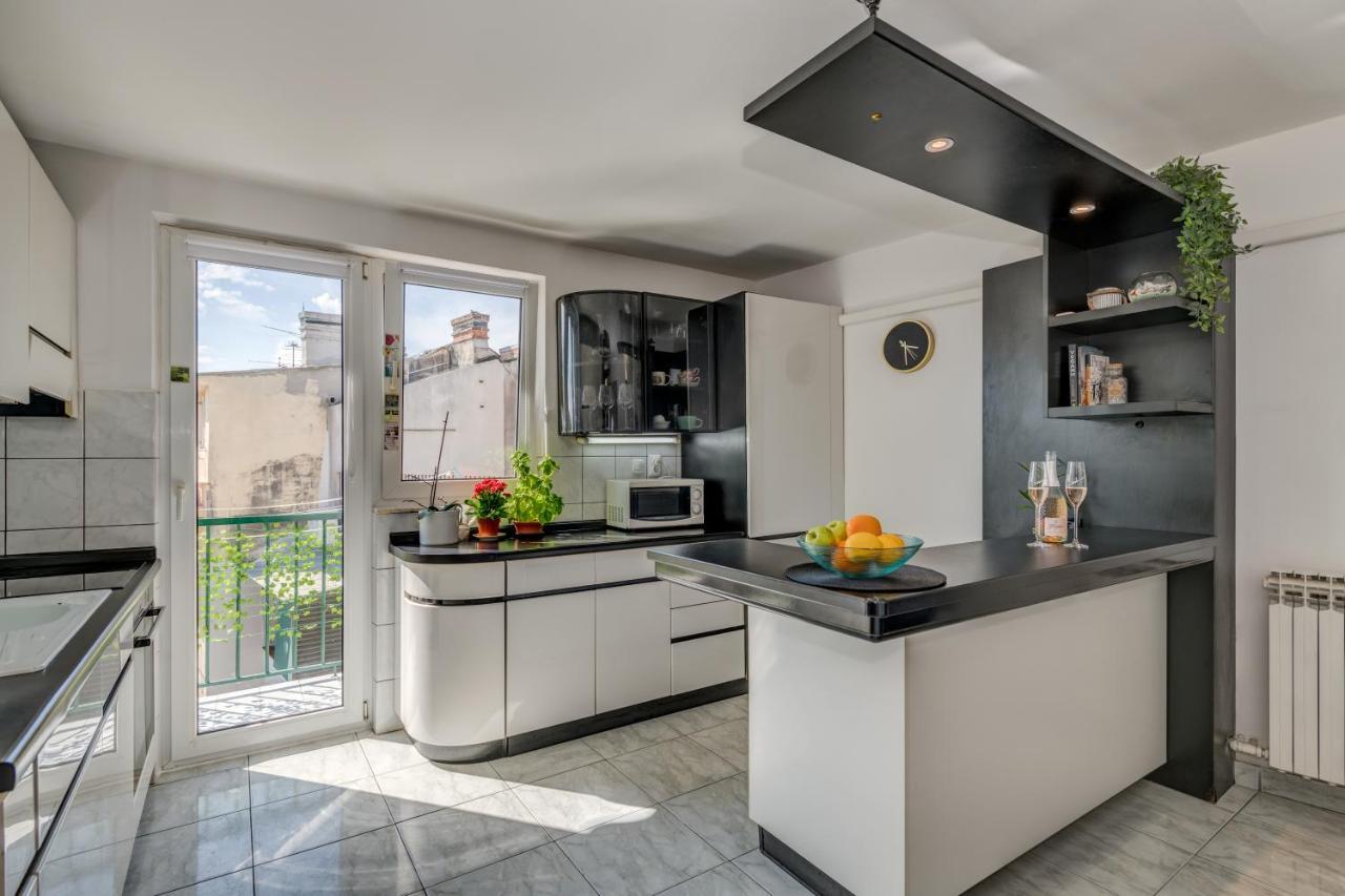 Apartman Opera Split Luaran gambar